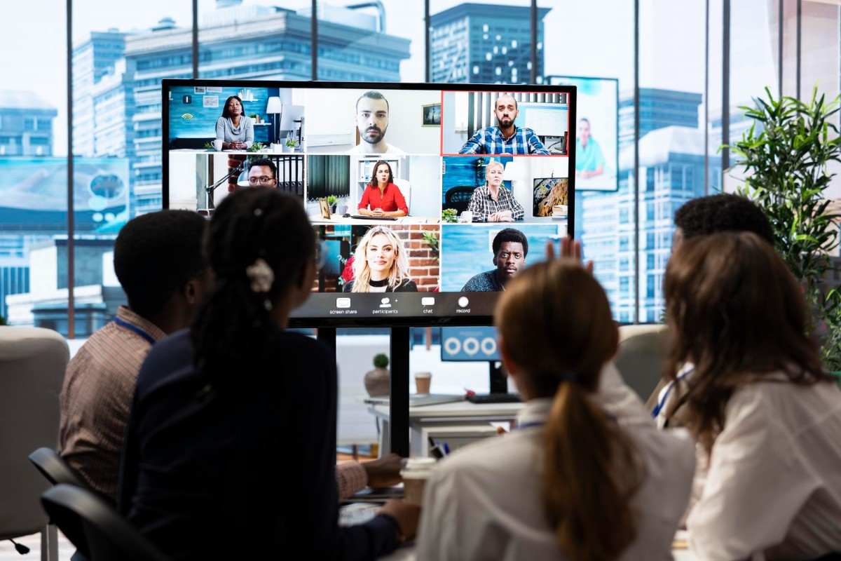 Hybrid and remote teams